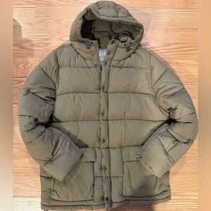 Gap Puffer Winter Coat. Tan. Size Large. EUC.